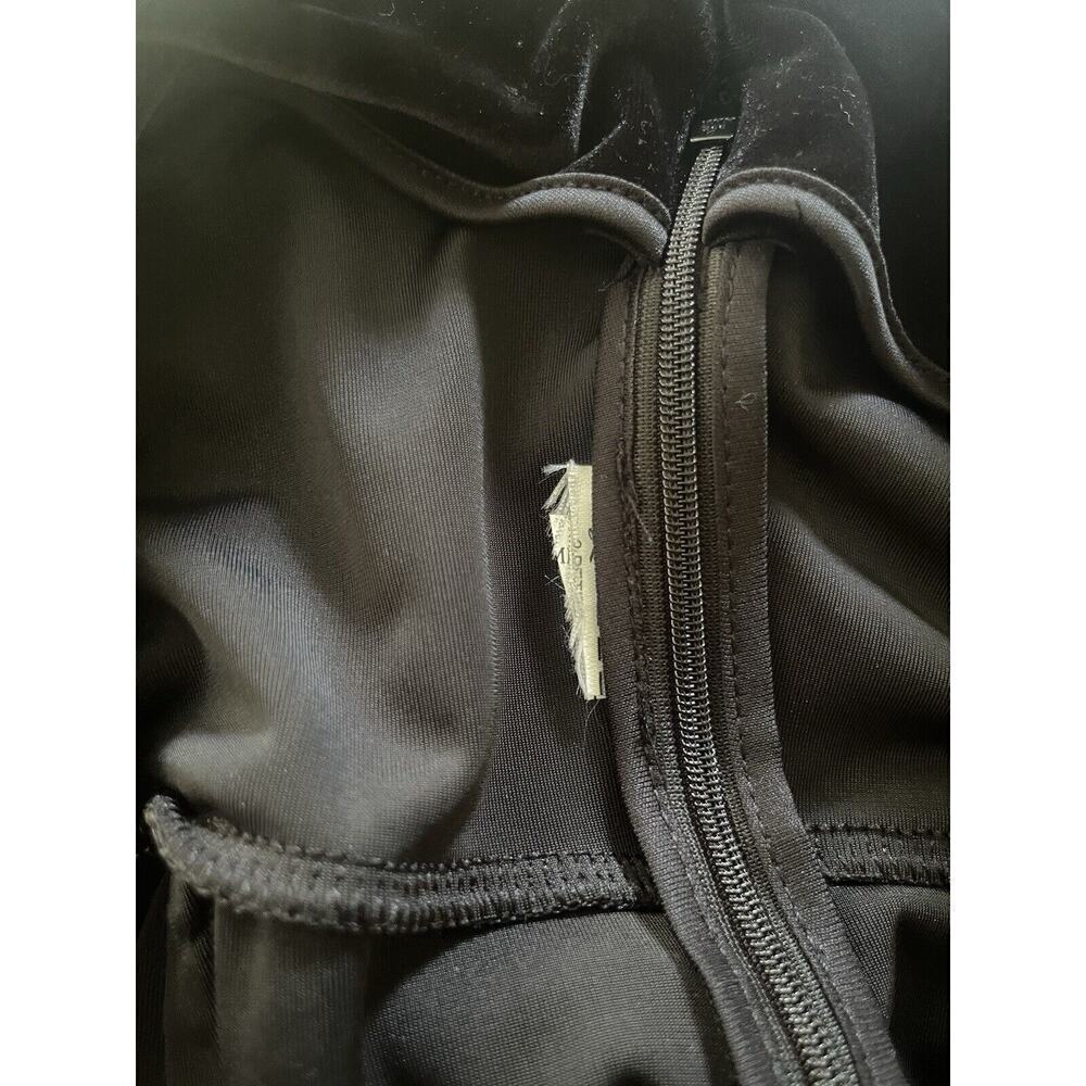 Banana Republic Womens Black Size 2 Velour Sleeveless Jumpsuit Pockets Cropped - Picture 10 of 12